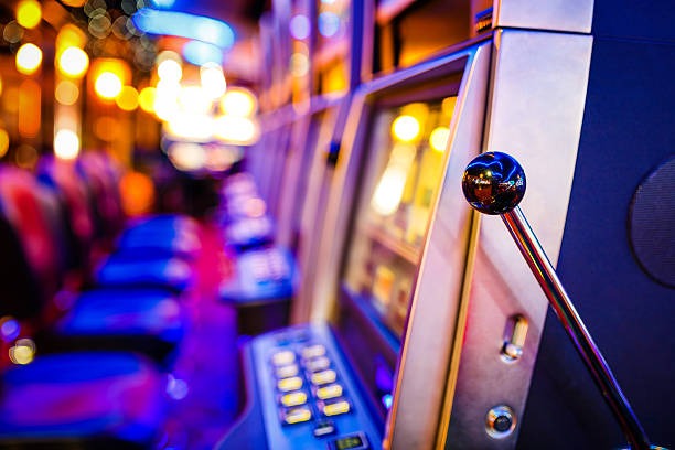 Support team assistance for KYC issues at betslots88